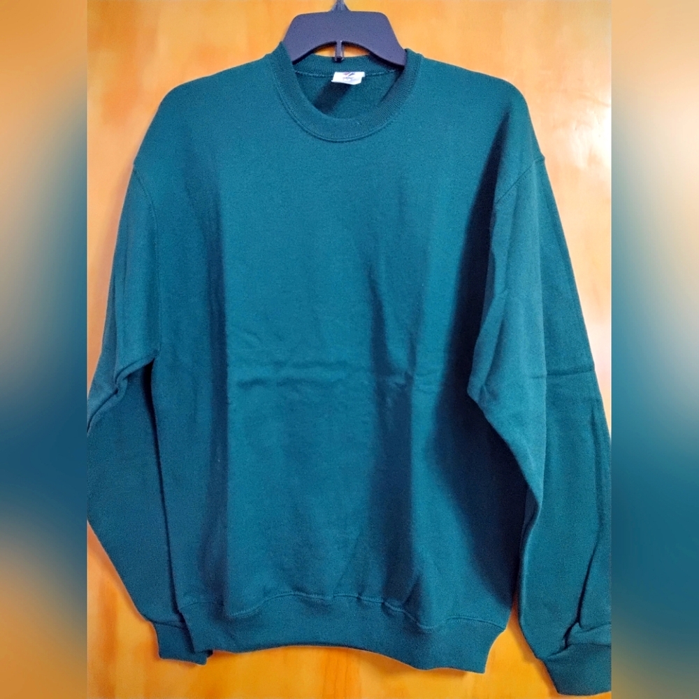 Hunter Green Sweatshirt (M) NEW